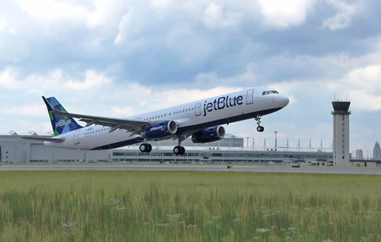 Airbus delivers first aircraft from Mobile powered by sustainable jet fuel blend