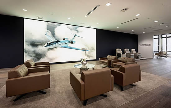 Gulfstream opens Manhattan Sales and Design Center.
