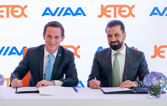 AVIAÂ Business Development Director Matt Smith signed the partner agreement with Adel Mardini, CEO and President of Jetex.