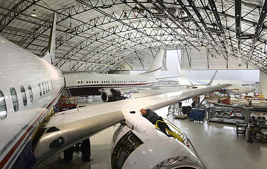 Comlux raising the bar for maintenance services on large VIP aircraft