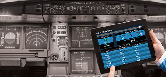 Fuel burn is calculated using the FDF datalink service.