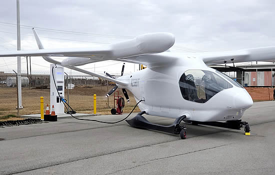 Golden Triangle Regional Airport inaugurates Mississippi’s first electric aviation charger