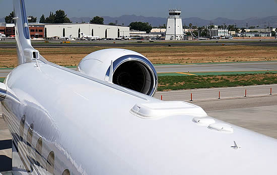 Starlink Aero Terminal installed on Gulfstream.