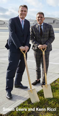 Simon Geere, Farnborough Airport CEO (left) with Flexjet Chairman, Kenn Ricci.