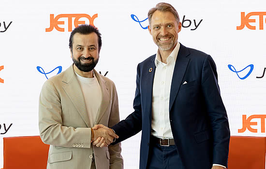 Adel Mardini, Founder and CEO of Jetex (left) with JoeBen Bevirt, Founder and CEO of Joby Aviation.