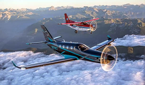 Daher's TBM (foreground) and Kodiak.