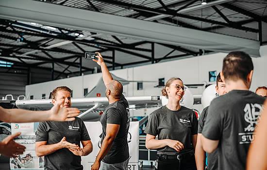 Textron celebrates decade of excellence and growth at its Stuttgart Satellite Service Center Textron celebrates decade of excellence and growth at its Stuttgart Satellite Service Center