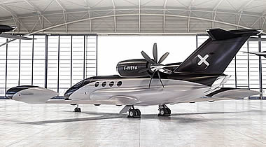 Hydrogen-electric BYA-I light jet. Hydrogen-electric BYA-I light jet.