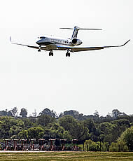 Qatar Executive G700 on final approach to Runway 03 at London Biggin Hill Airport. Qatar Executive G700 on final approach to Runway 03 at London Biggin Hill Airport.