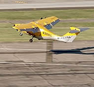 Electra's EL2 Ultra-Short aircraft demonstrates 'helicopter style' operations Electra's EL2 Ultra-Short aircraft demonstrates 'helicopter style' operations