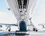 Av8 supports Wheels Up Phenom 300 fleet with five-year landing gear deal Av8 supports Wheels Up Phenom 300 fleet with five-year landing gear deal