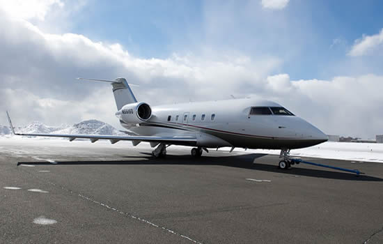 Bombardier Challenger 601-3A at Portsmouth, New Hampshire (KPSM).
